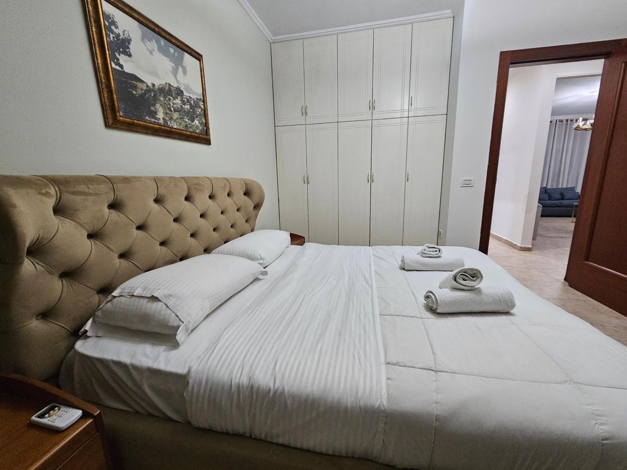 Skanderbeg Square Explorer Apartments Tiranë Luaran gambar